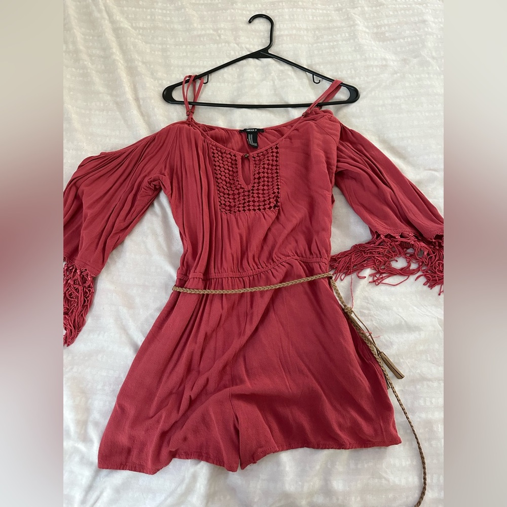 Romper size M